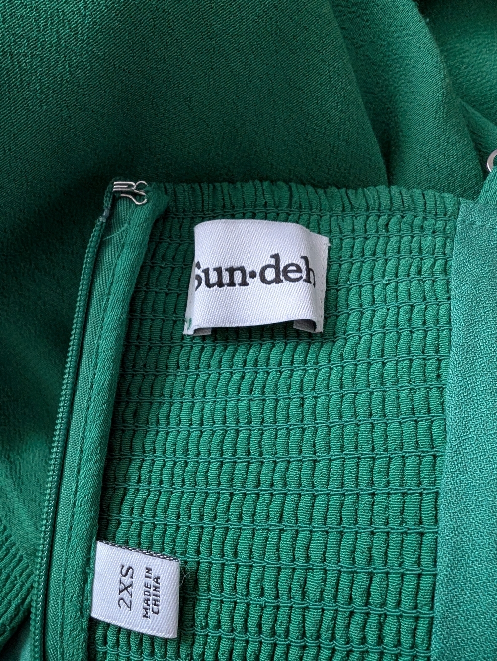 Aritzia Sun-deh Delilah Dress Green XXS - Picture 10 of 14